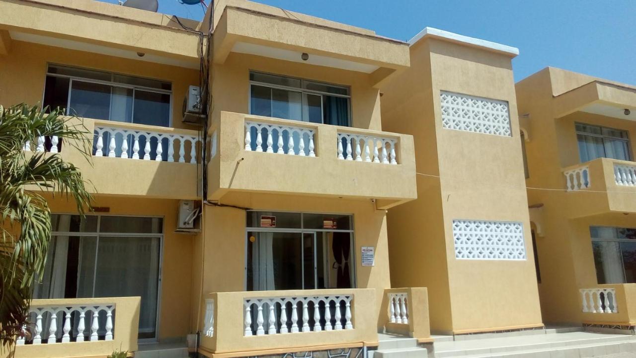 Pawenzi Serviced Apartments Mombasa Exterior foto
