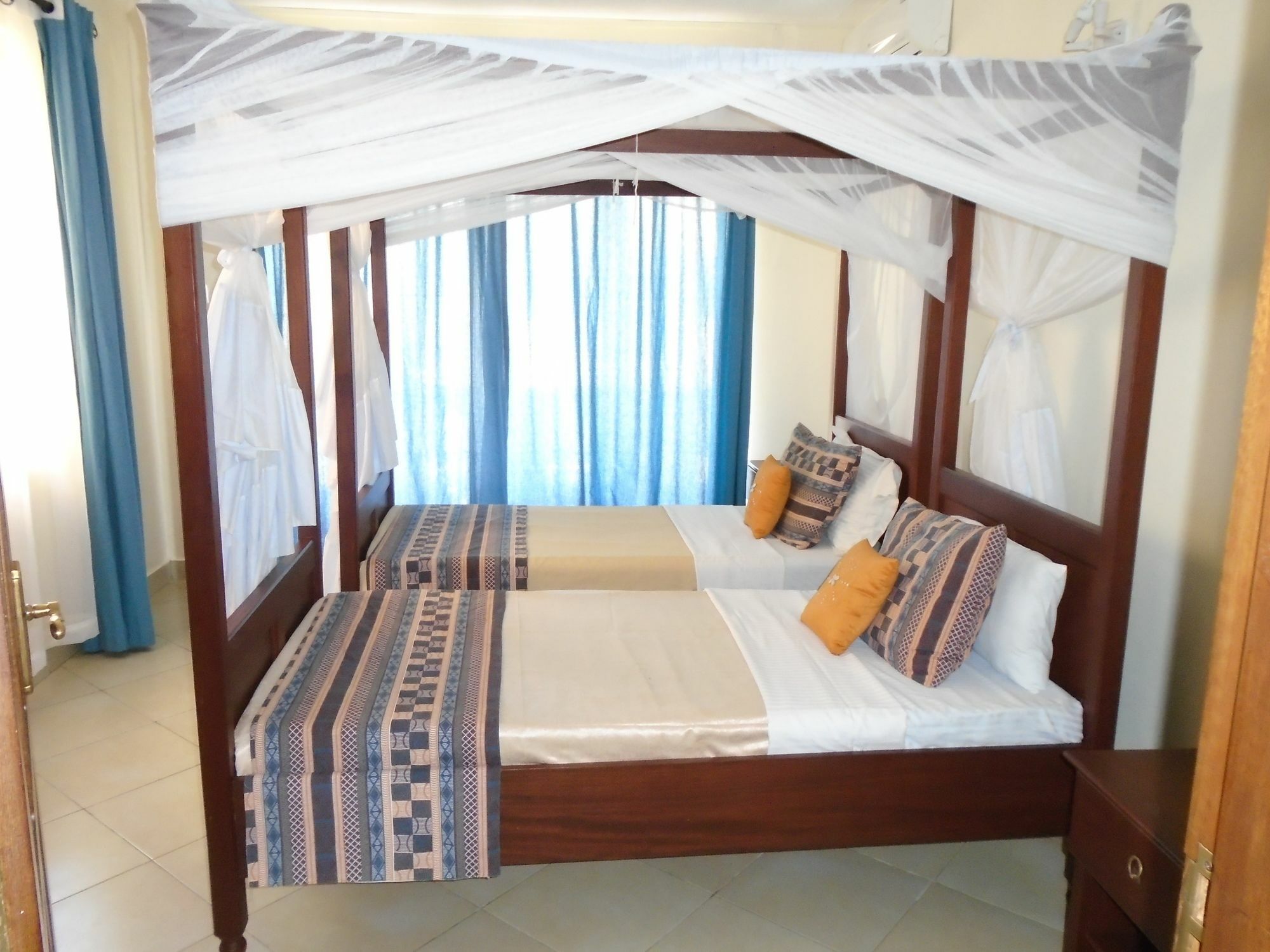 Pawenzi Serviced Apartments Mombasa Exterior foto